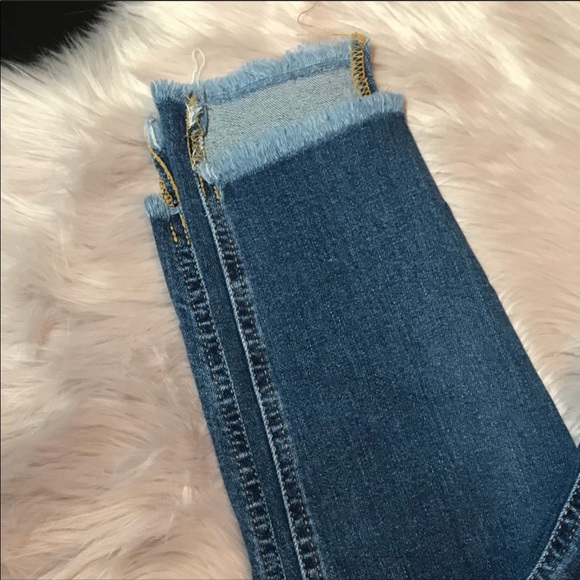 ✨Miss Me Jeans High Low Ankle Distressed Jeans💕 - Picture 6 of 7